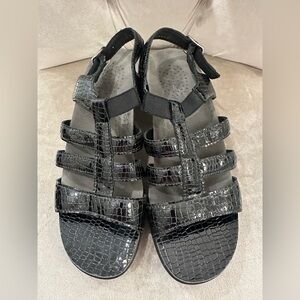 SAS Allegro Sandals Black Croc Embossed Leather Adjustable Heel Strap 7.5 W $159